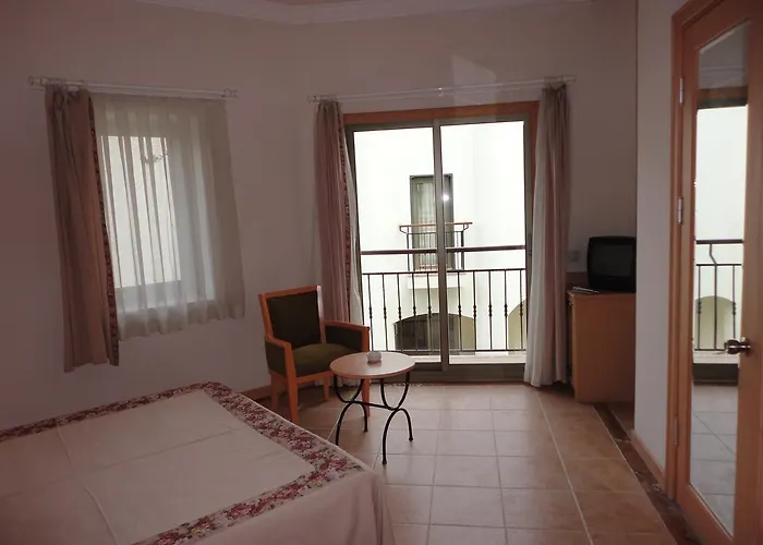 Ξενοδοχείο 3s Bodrum 4*